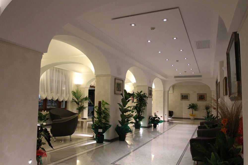 Hotel Talao Scalea Buitenkant foto
